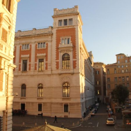 Abagnale Home Montecitorio Rome Bagian luar foto