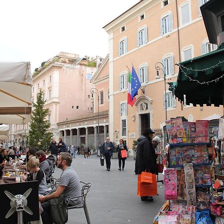 Abagnale Home Montecitorio Rome Bagian luar foto